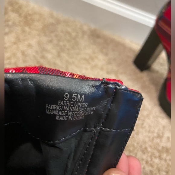 Gianni Bini Ambelynn Plaid Heeled Hiker Lug Sole Combat Bootie Lace Up Boot - Picture 5 of 15